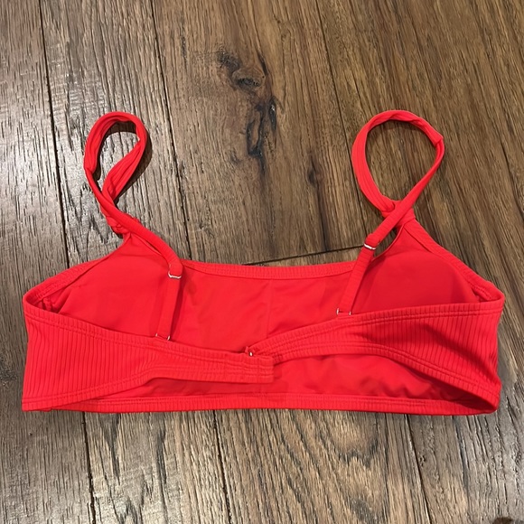 Juniors' NWOT Ribbed Knotted Strap Bralette Bikini Top - Xhilaration in Red XL - Picture 2 of 7